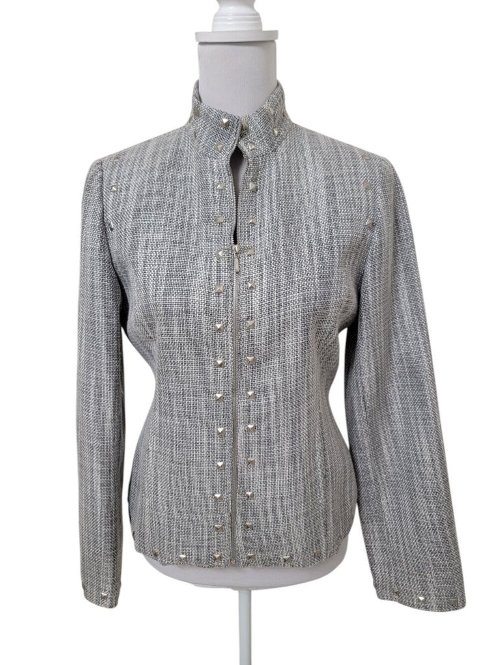 WD NY Size 4 Light Gray Tweed Studded Zipper Front Blazer/Jacket
